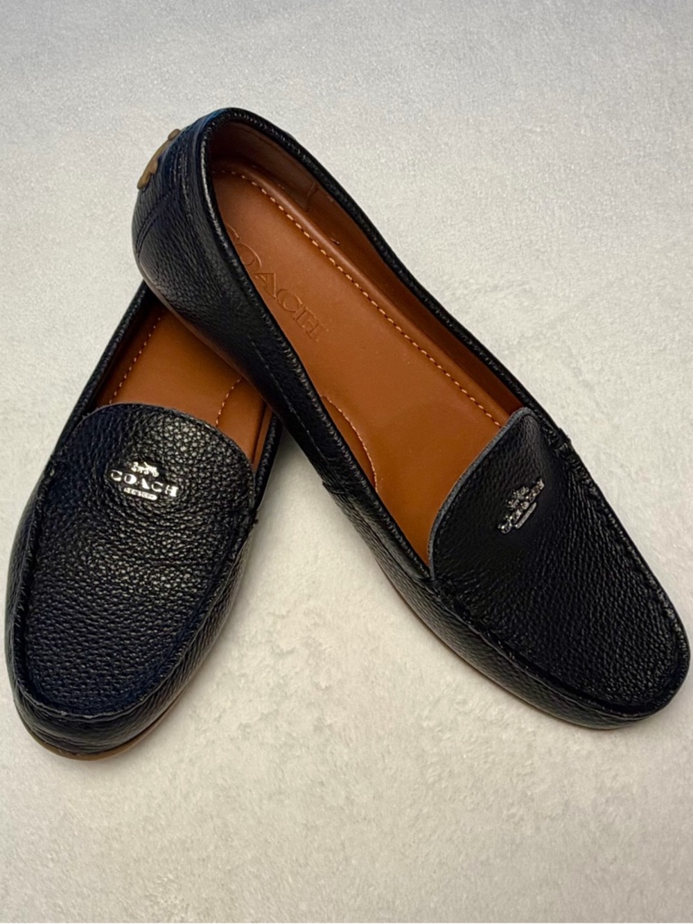 Coach Black Pebbled Leather Driver Loafers Horse & Carriage Logo Women’s 7.5B - Picture 3 of 13
